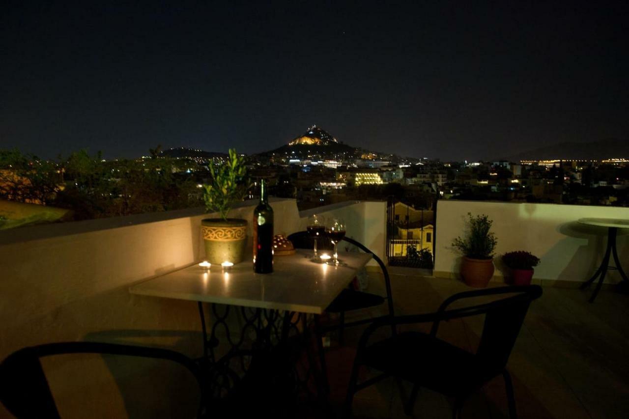 In The Shadow Of Acropolis Atenas Exterior foto